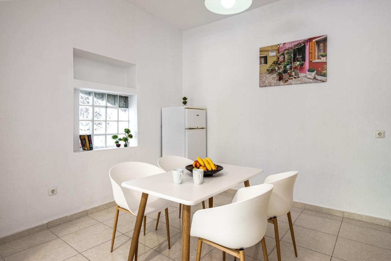 Aleanna Cozy Luxury Apartments Rhodes City Екстериор снимка
