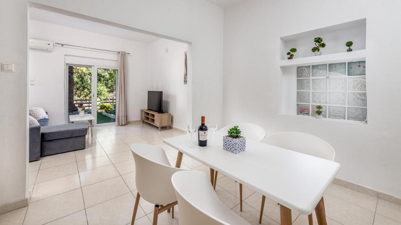 Aleanna Cozy Luxury Apartments Rhodes City Екстериор снимка
